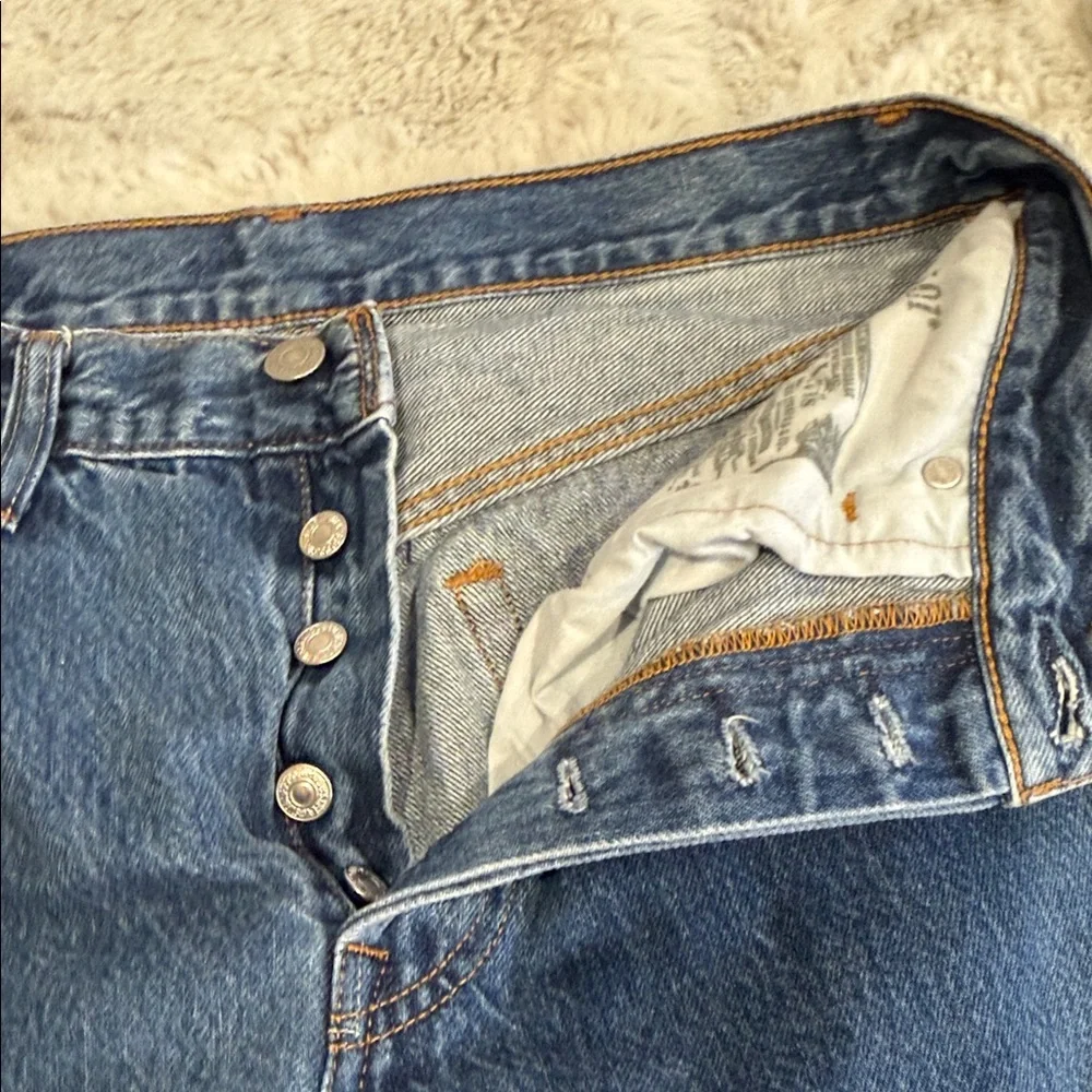 Levi's Women's High-Rise Straight Crop Jeans - Blue - Picture 3 of 10